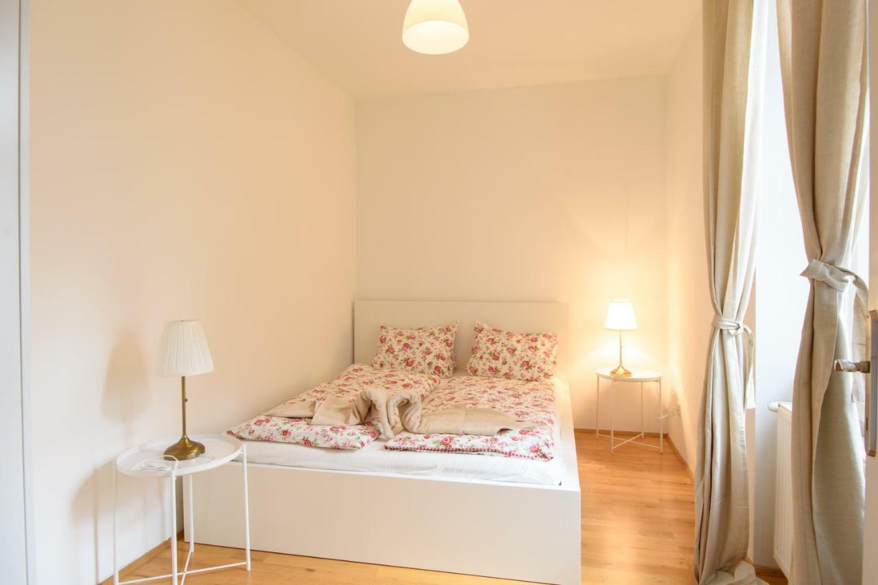 Central Living Apartment 1090 Vídeň Exteriér fotografie